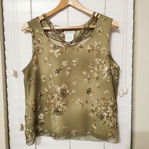 NWOT! Bellessa Sleeveless Blouse